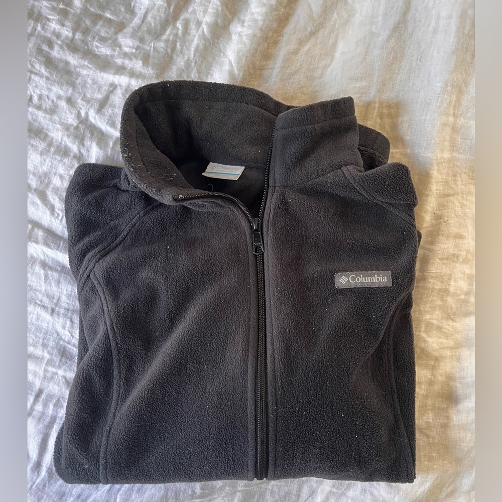Black Columbia zip-up